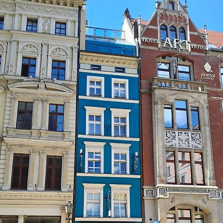 فروتسواف Academus Pub & Guest House المظهر الخارجي الصورة